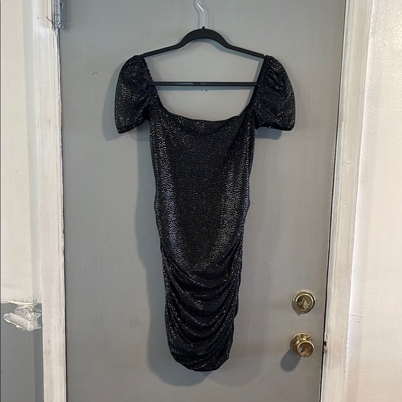 Lucy in the Sky Black Ruched Mini Dress Size L - Picture 3 of 6